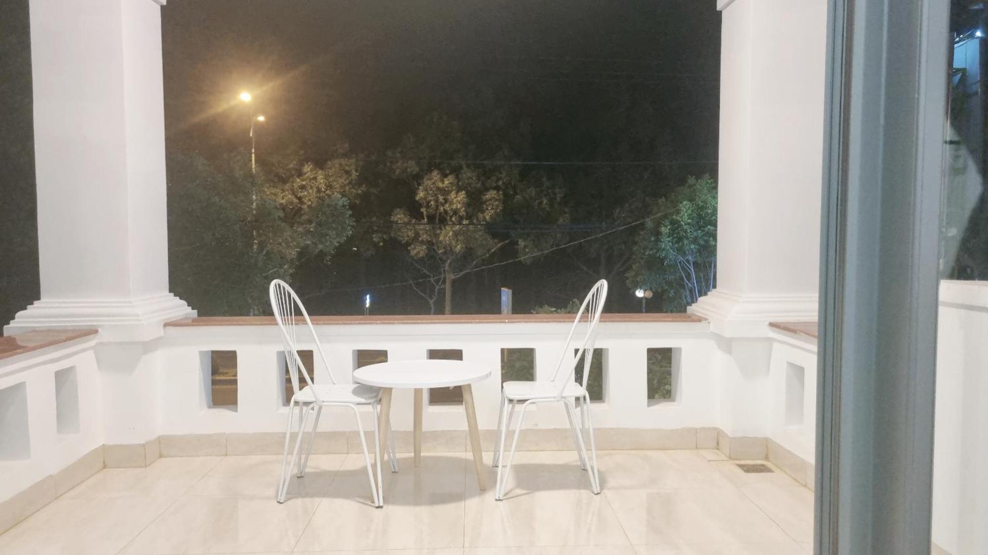 Khoi Dai Hotel Buôn Ma Thuột Extérieur photo